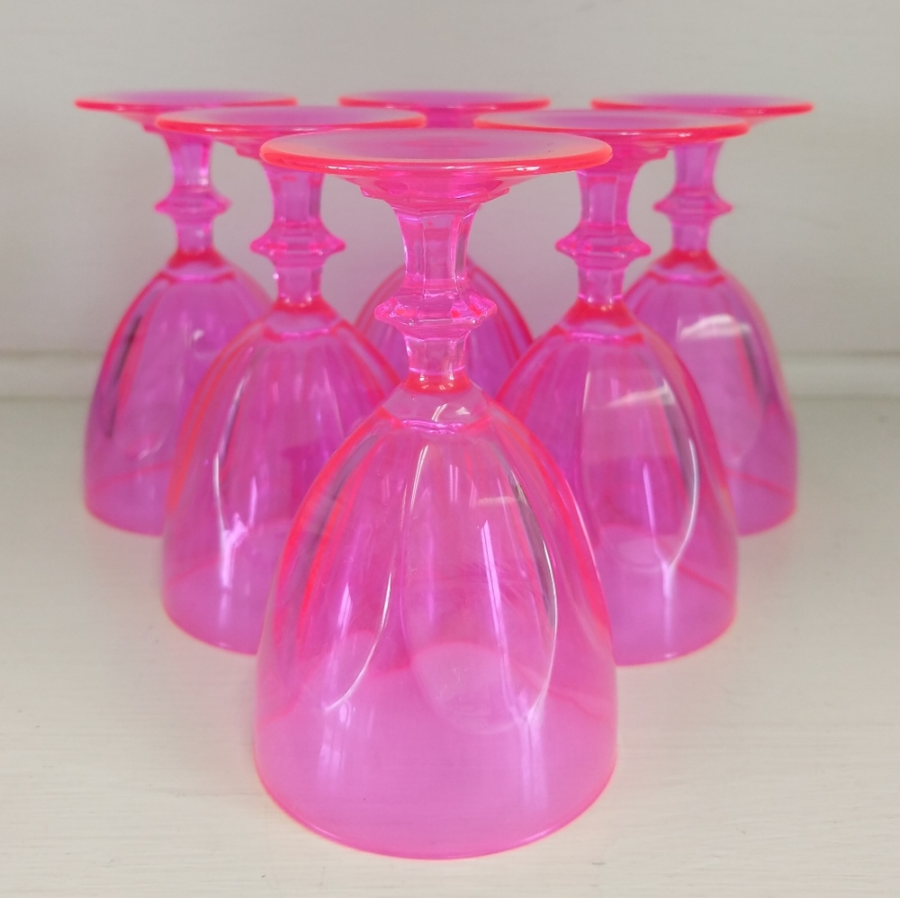 EVC Pink Selenium Crystal Goblets Glass 4 oz Cocktail Goblets 6 pc Set 4.75T